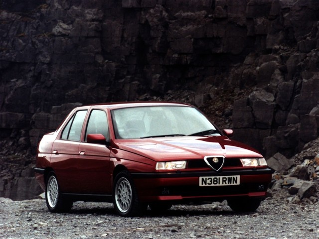 Alfa Romeo 155 Foto 55