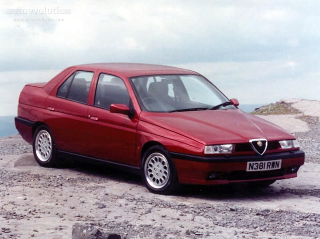 Alfa Romeo 155 Foto 9