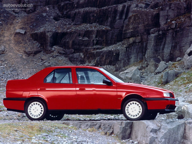Alfa Romeo 155 Foto 10