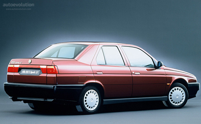 Alfa Romeo 155 Foto 2