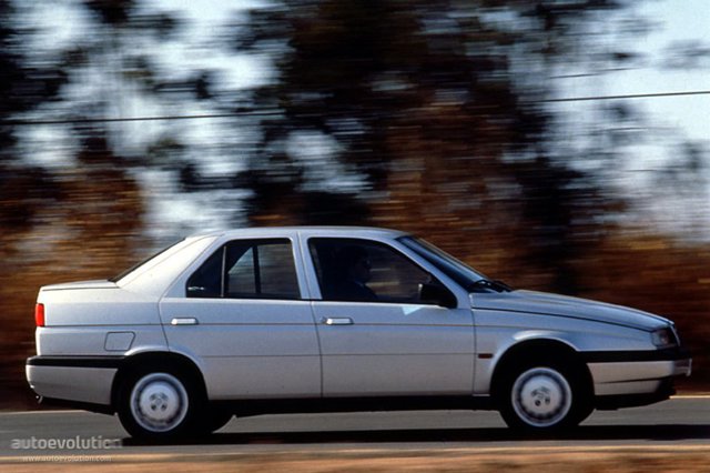 Alfa Romeo 155 Foto 6