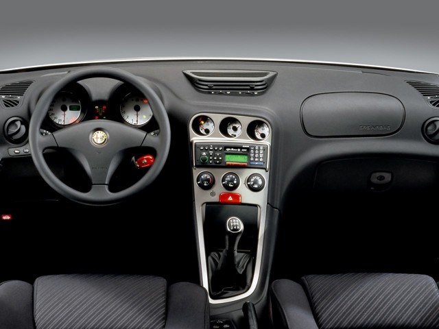 Alfa Romeo 156 Sportwagon photo 29
