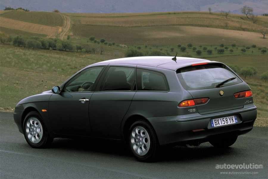 Alfa Romeo 156 Sportwagon photo 2