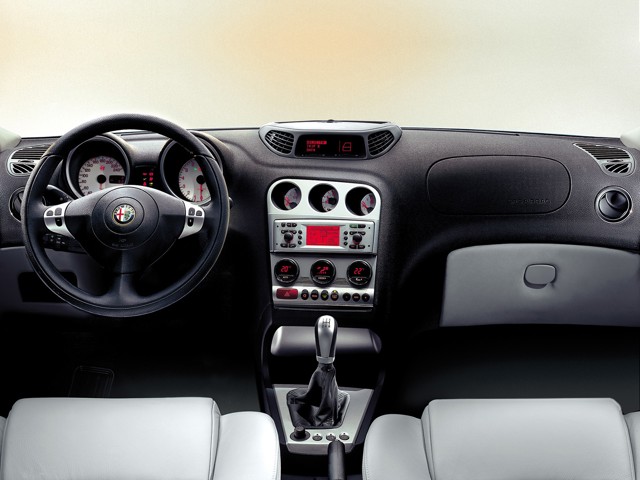 Alfa Romeo 156 Sportwagon photo 32