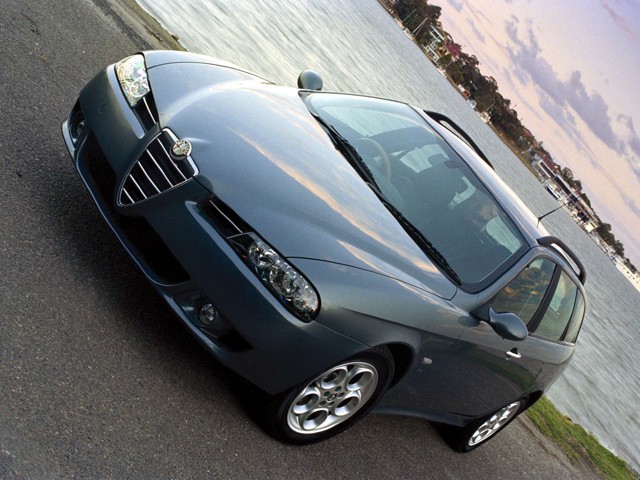Alfa Romeo 156 Sportwagon photo 13
