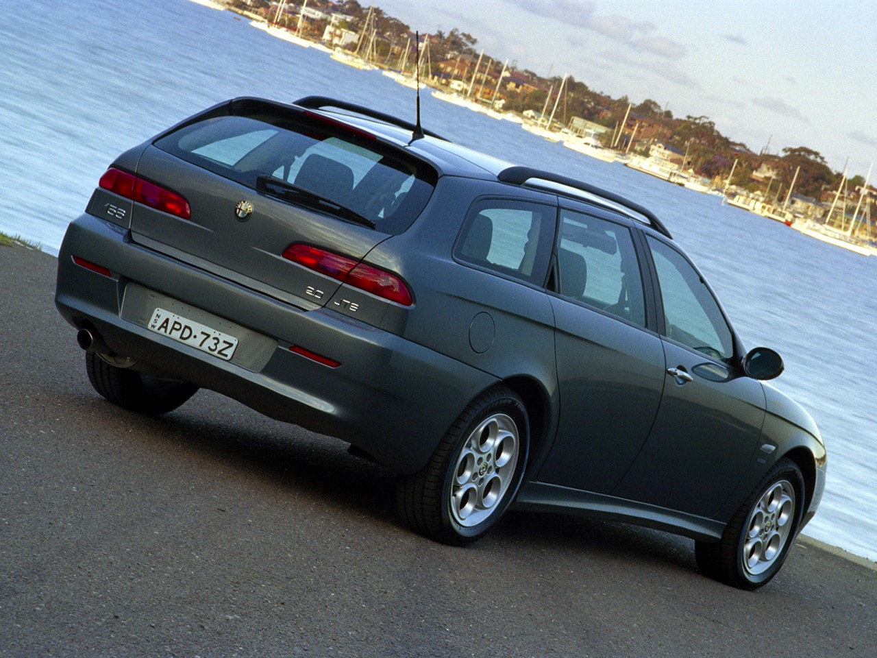 Alfa Romeo 156 Sportwagon photo 15