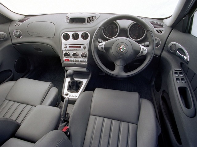 Alfa Romeo 156 Sportwagon photo 27