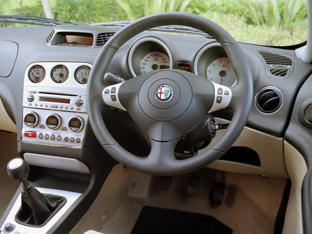 Alfa Romeo 156 Sportwagon photo 29