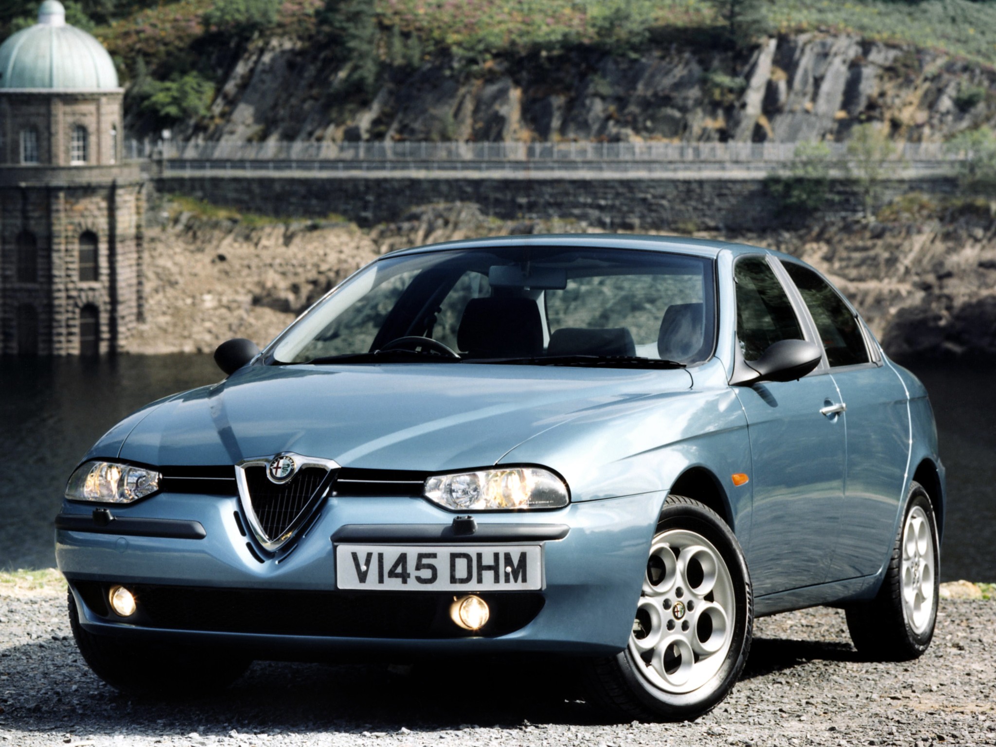 Alfa Romeo 156 photo 16