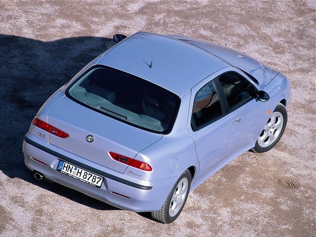 Alfa Romeo 156 photo 21