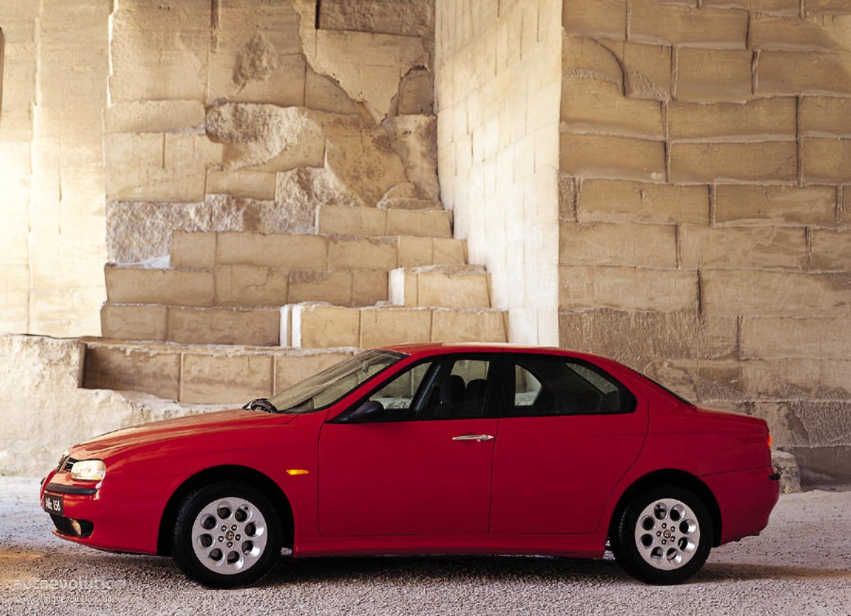 Alfa Romeo 156 photo 5