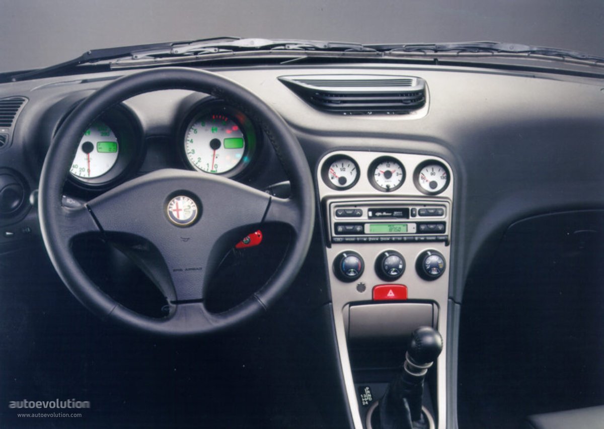 Alfa Romeo 156 photo 36