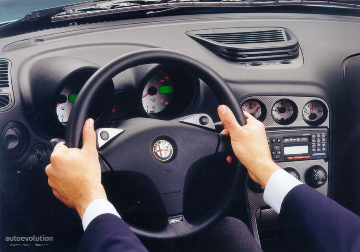 Alfa Romeo 156 photo 37