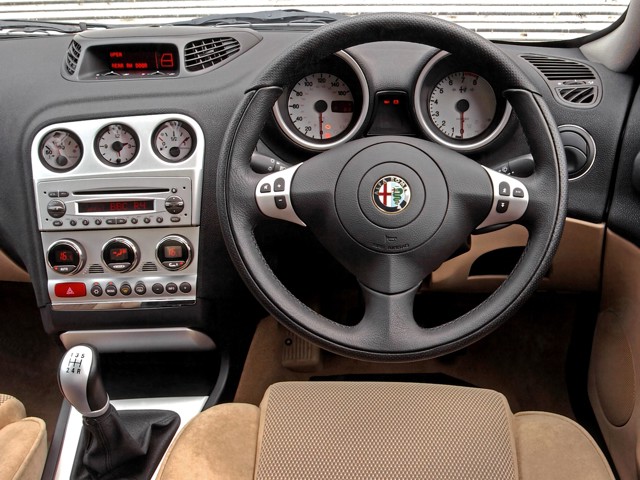 Alfa Romeo 156 photo 50
