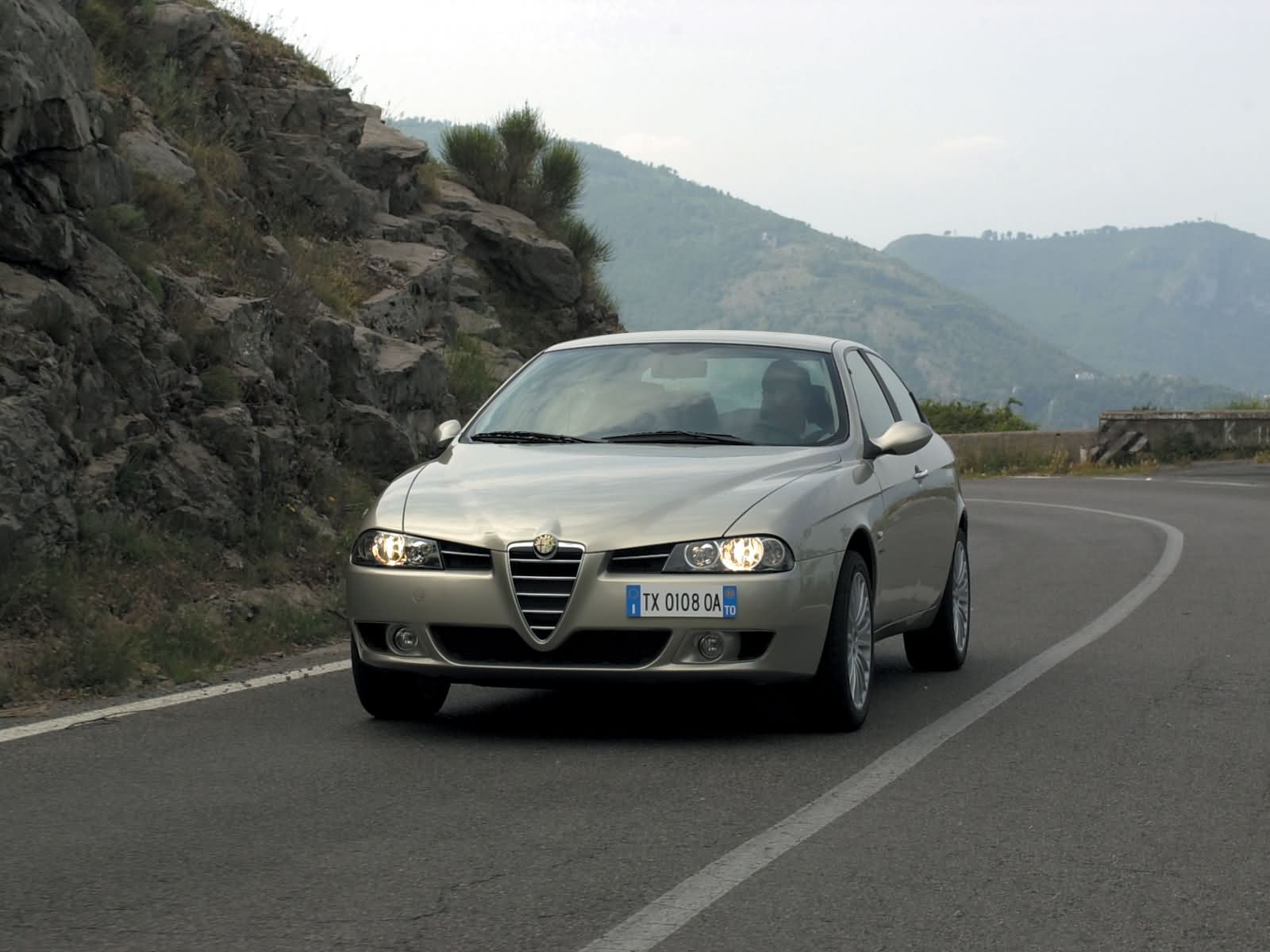 Alfa Romeo 156 photo 15