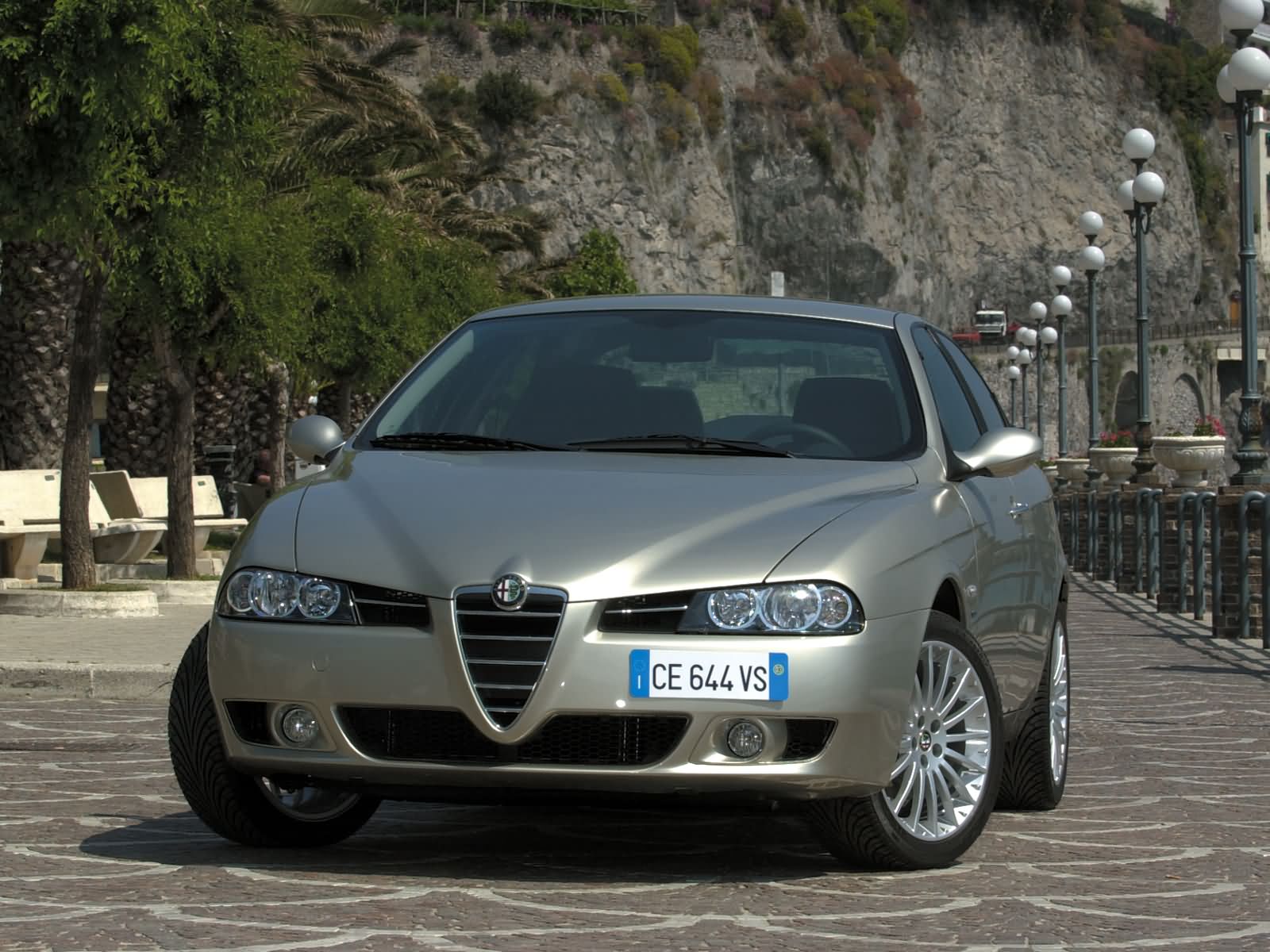 Alfa Romeo 156 photo 19