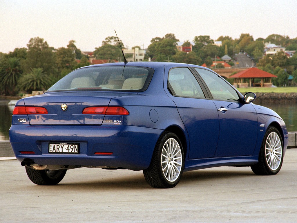 Alfa Romeo 156 photo 23