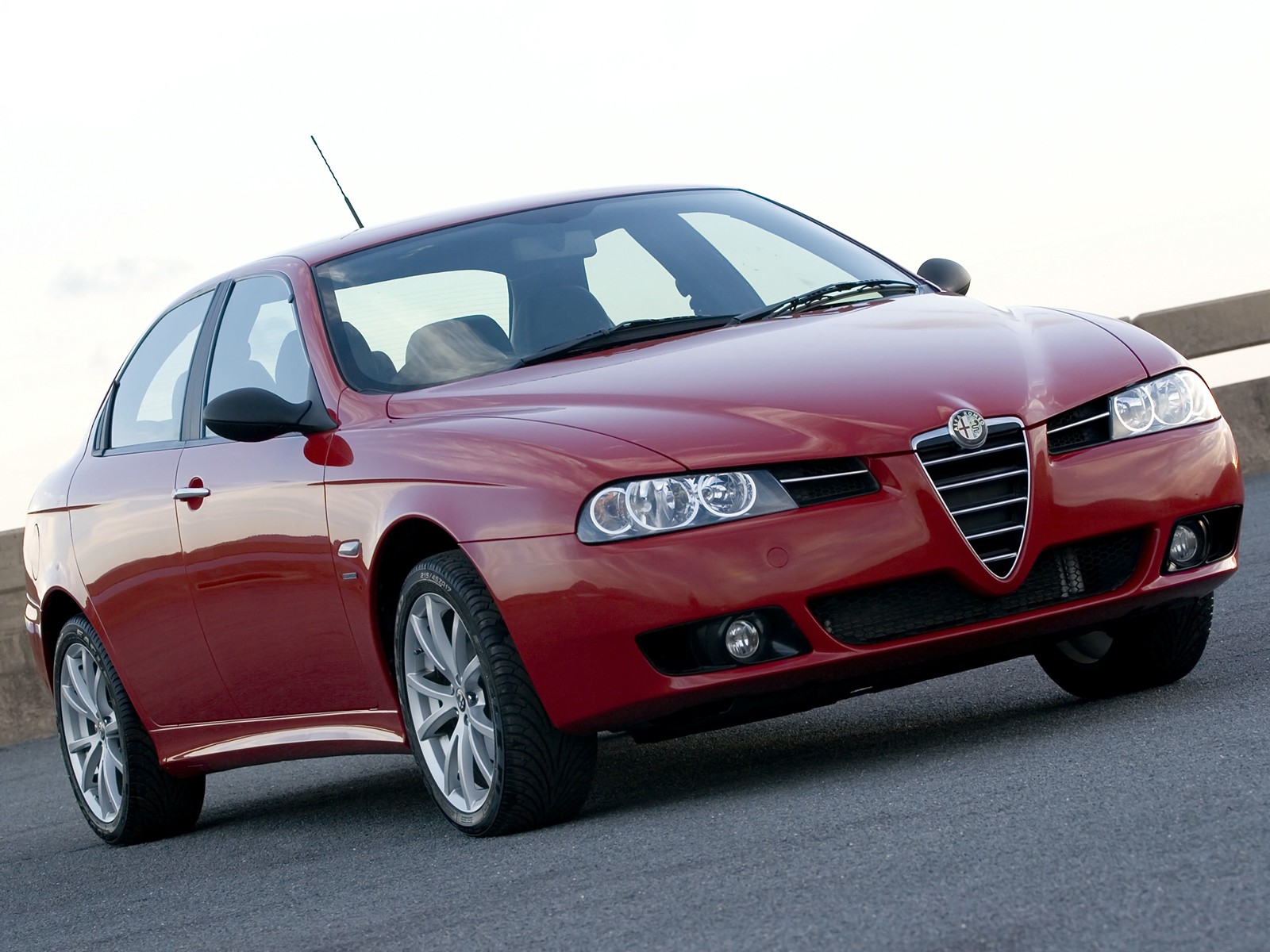 Alfa Romeo 156 photo 29