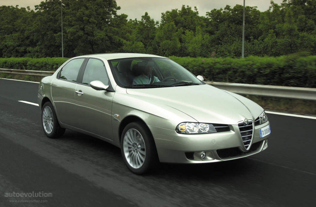 Alfa Romeo 156 photo 3