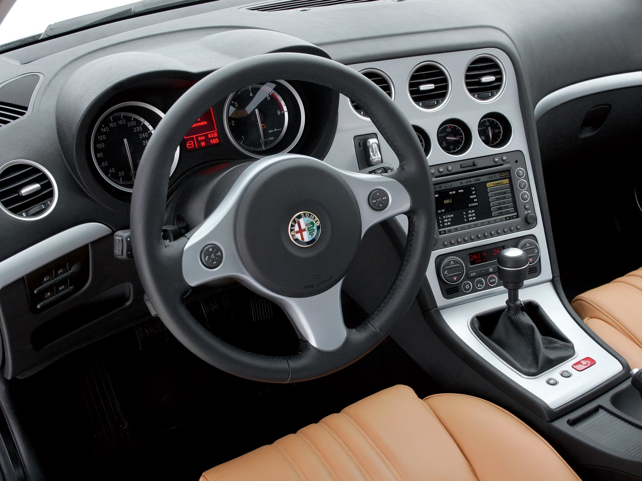 Alfa Romeo 159 Sportwagon photo 79