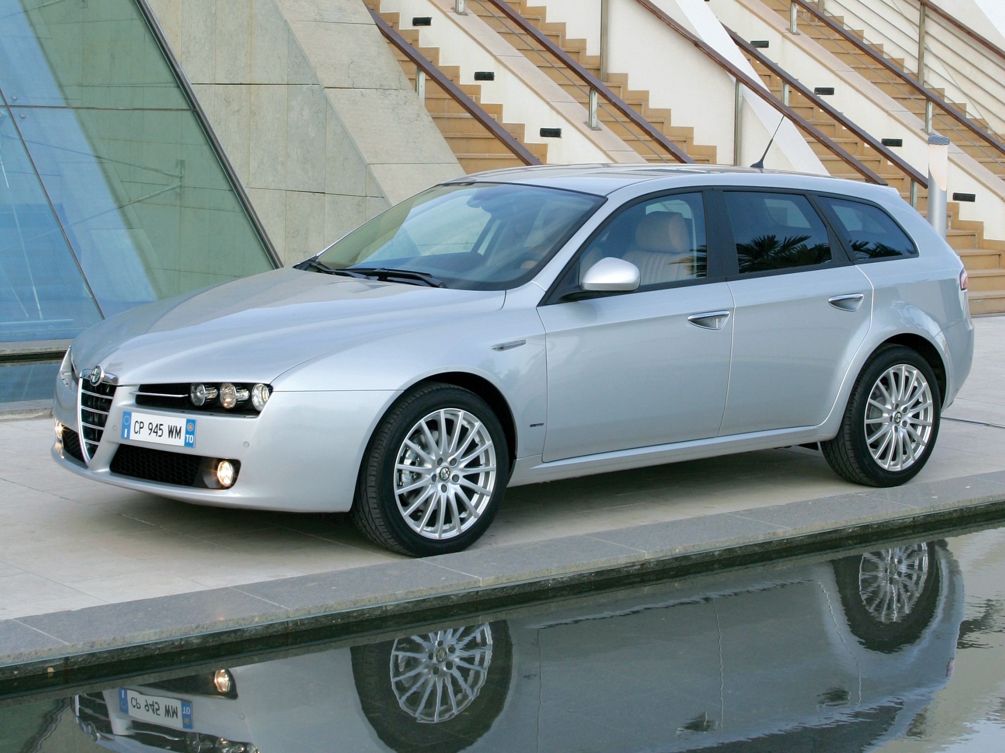 Alfa Romeo 159 Sportwagon photo 37