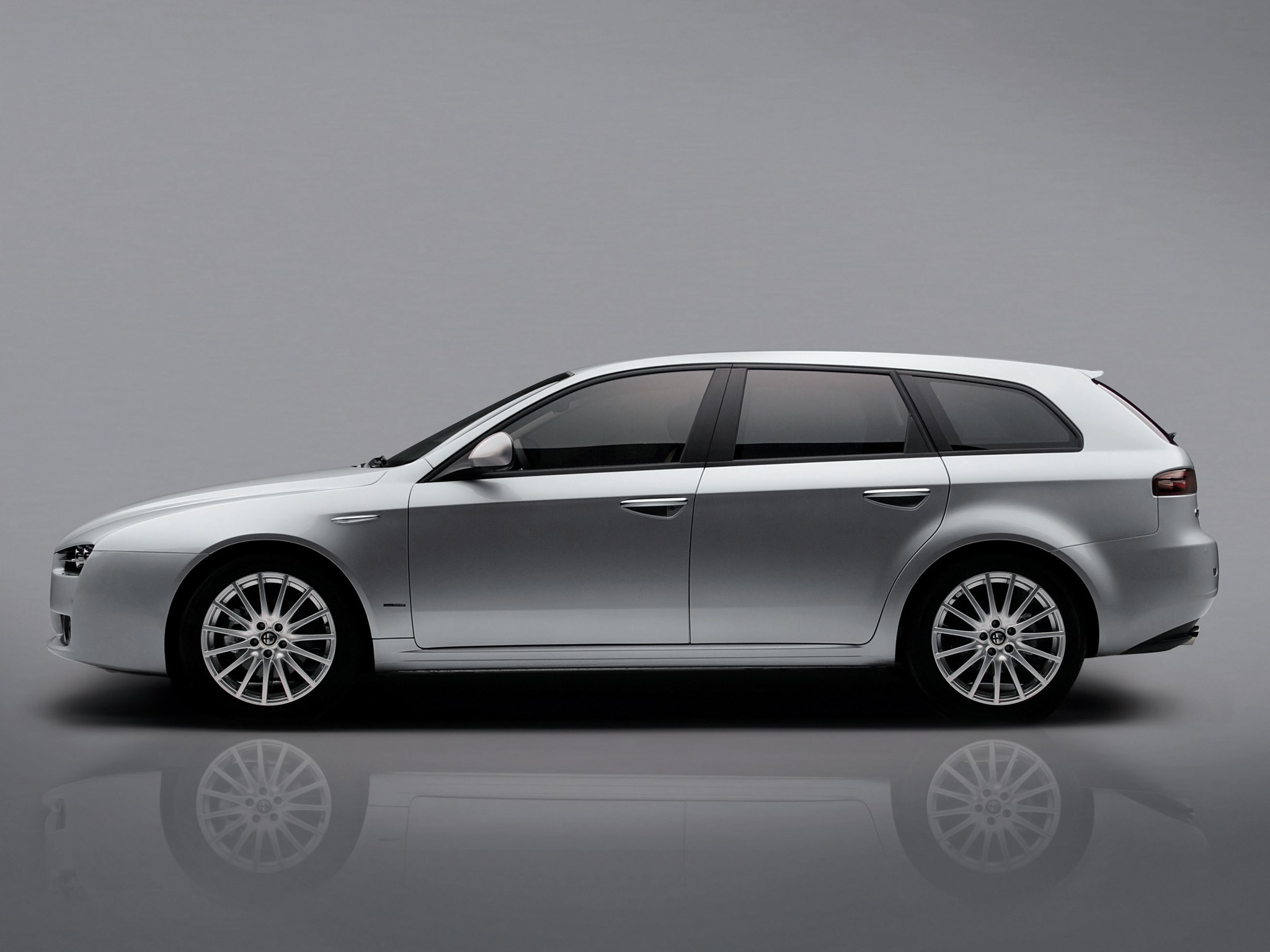 Alfa Romeo 159 Sportwagon photo 52