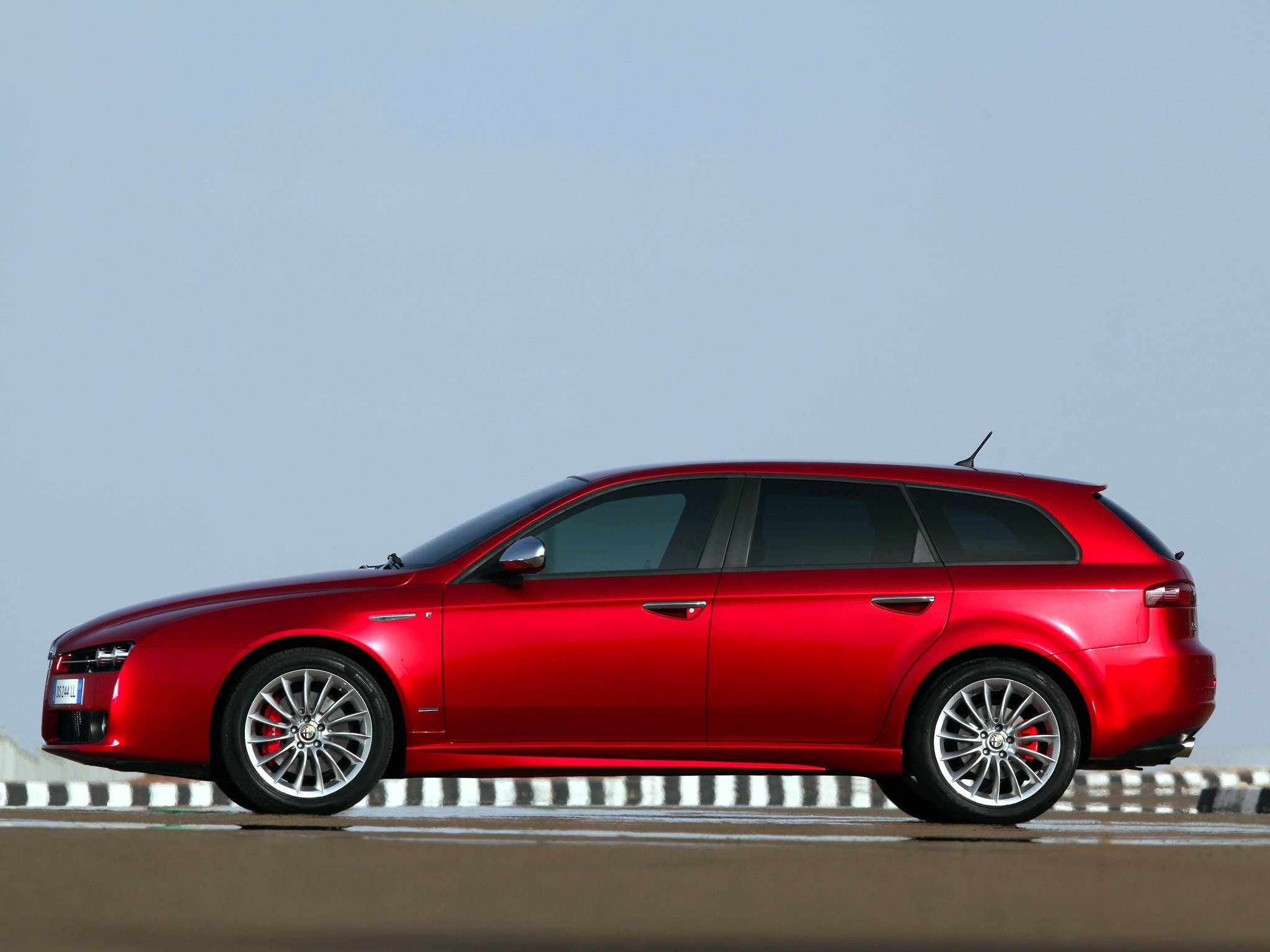 Alfa Romeo 159 Sportwagon photo 62