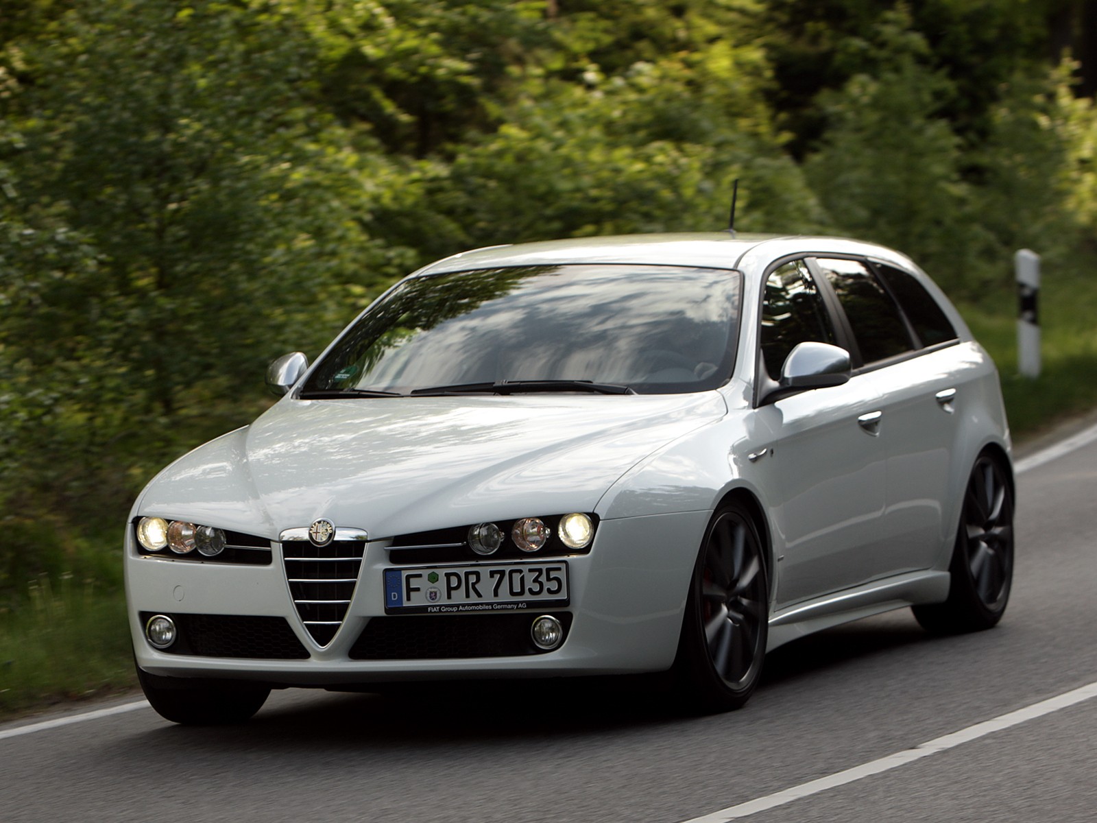 Alfa Romeo 159 Sportwagon photo 64