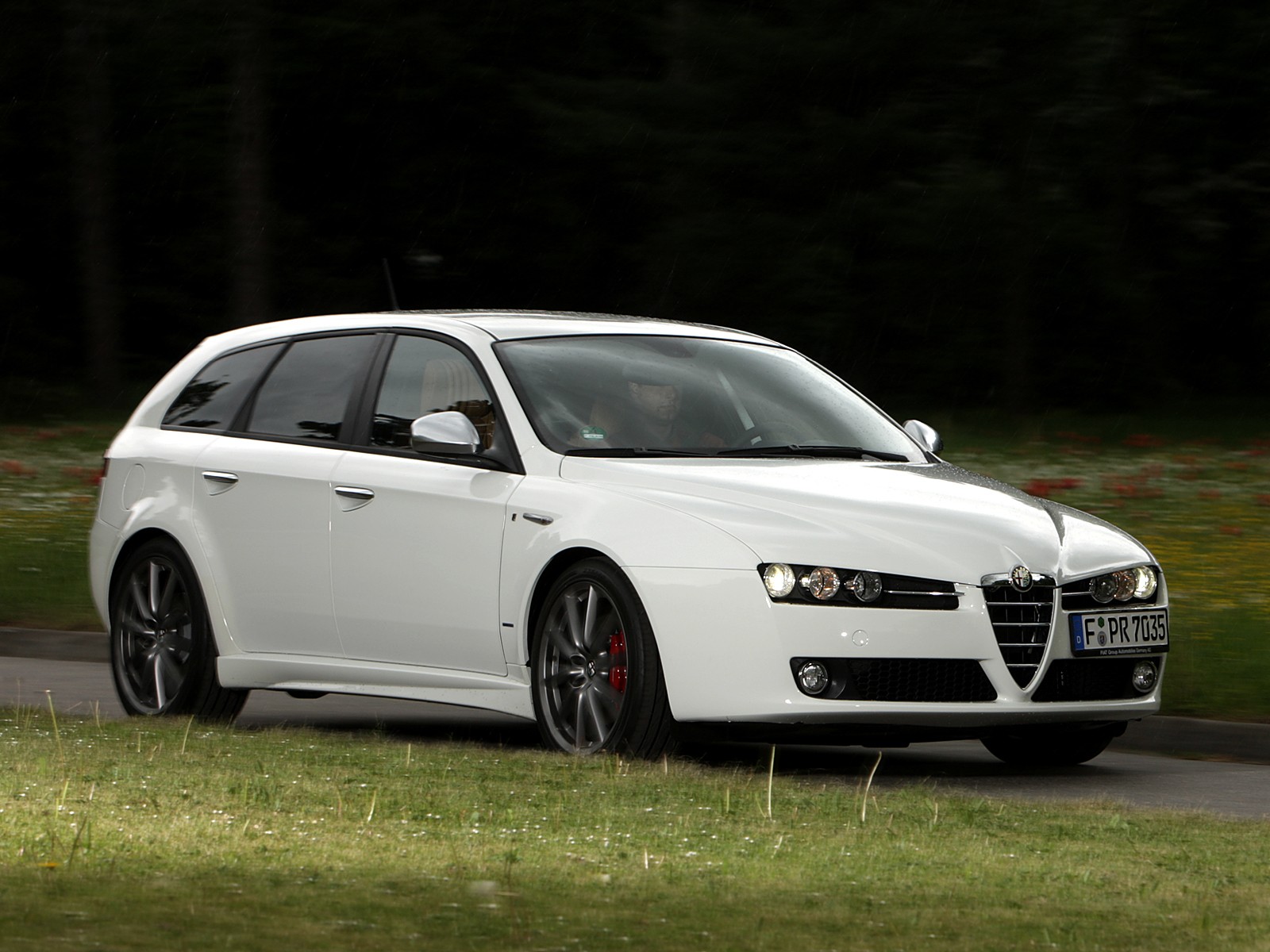 Alfa Romeo 159 Sportwagon photo 65