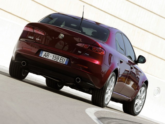 Alfa Romeo 159 foto 34