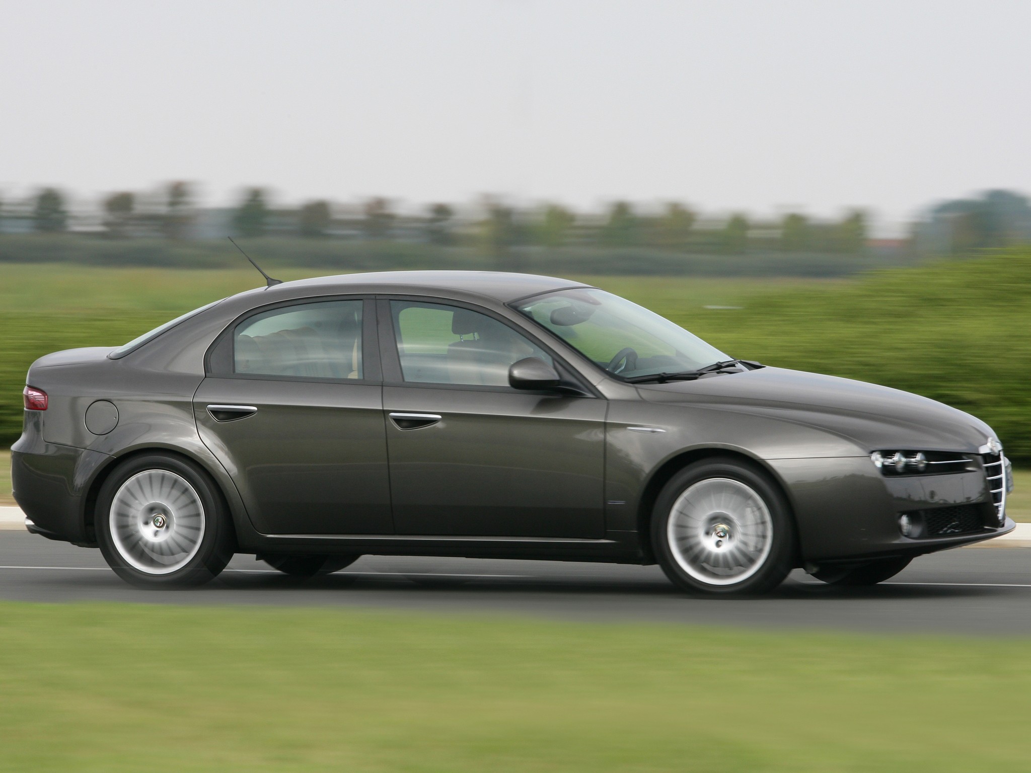 Alfa Romeo 159 photo 55