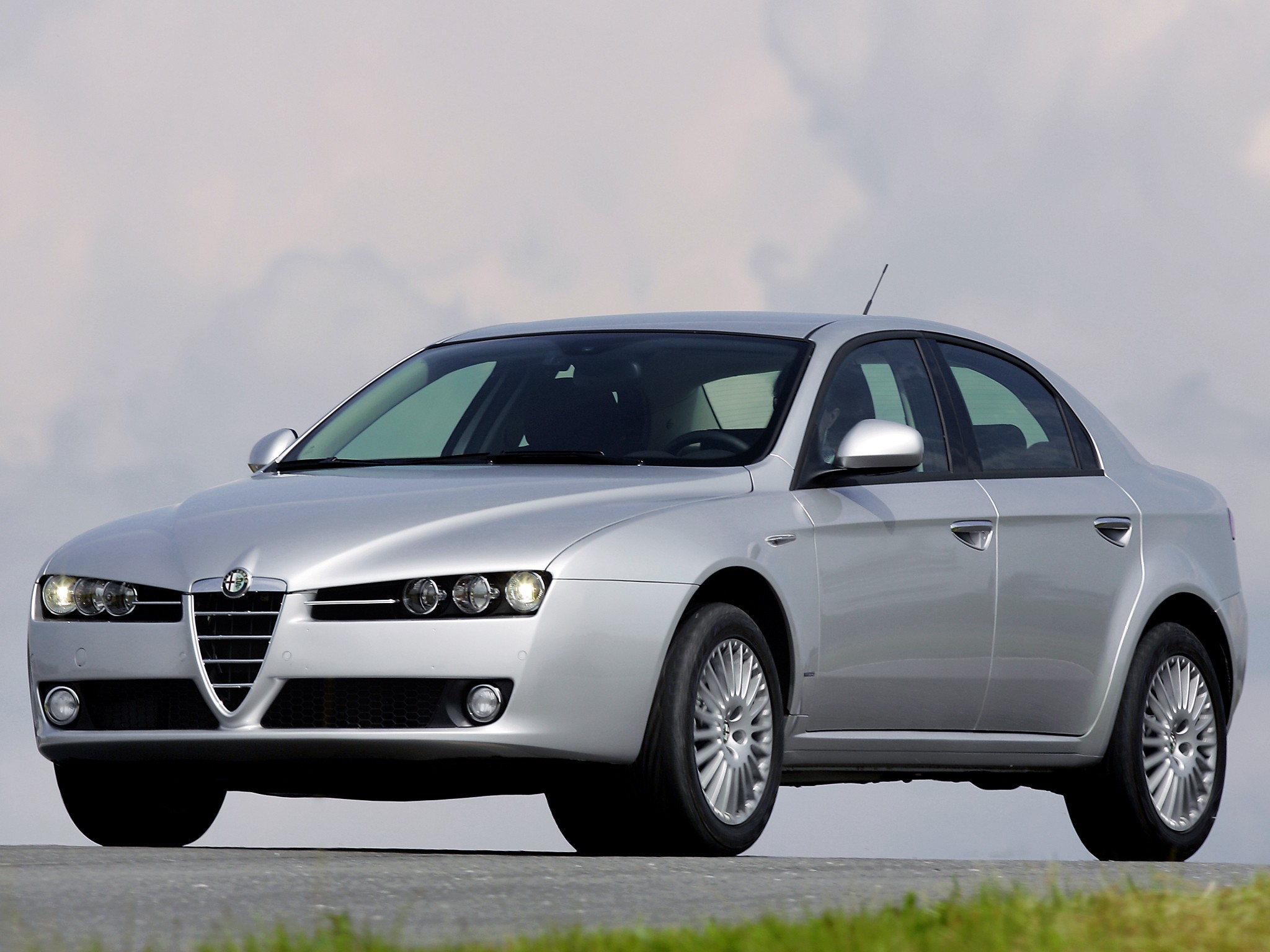 Alfa Romeo 159 photo 68
