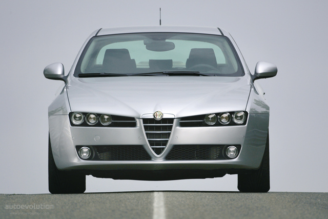 Alfa Romeo 159 foto 4
