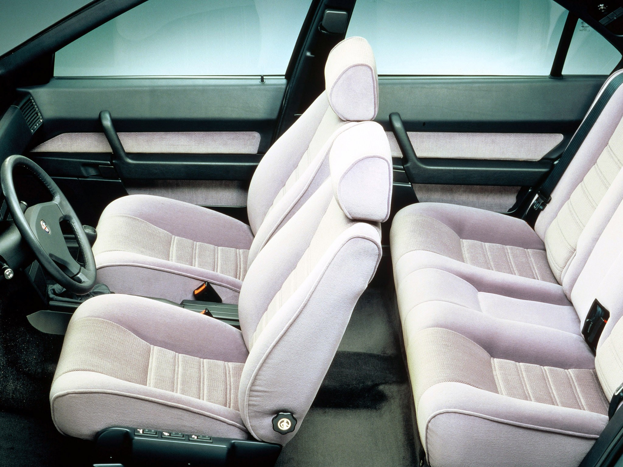 Alfa Romeo 164 photo 76