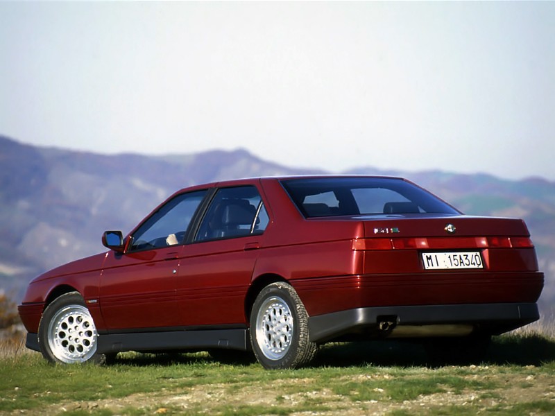 Alfa Romeo 164 photo 6