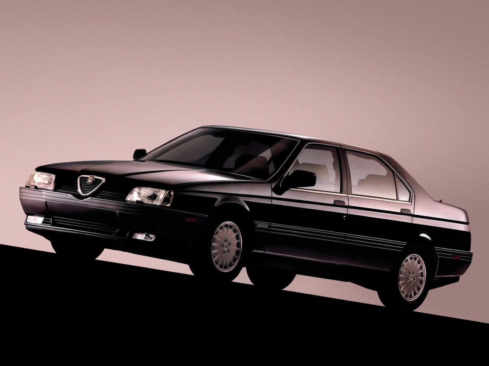 Alfa Romeo 164 photo 43