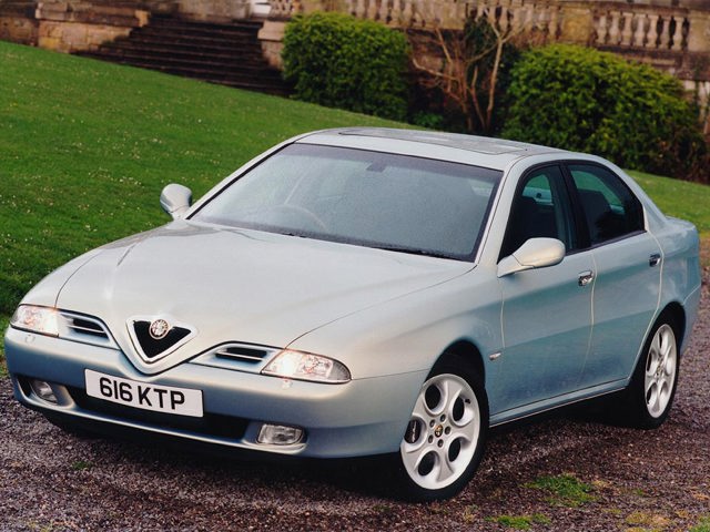 Alfa Romeo 166 Foto 14
