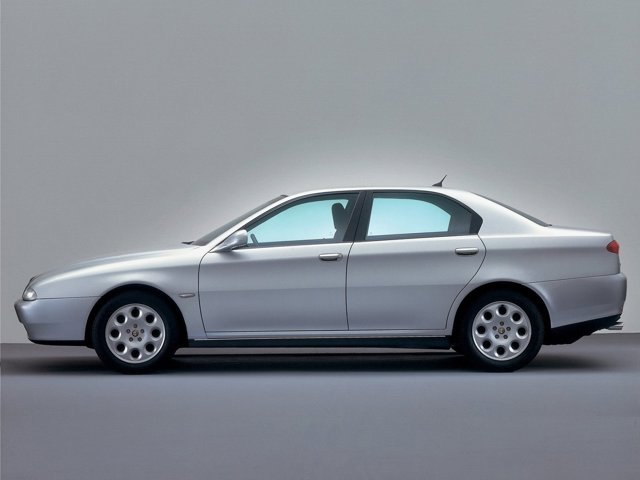 Alfa Romeo 166 Foto 19