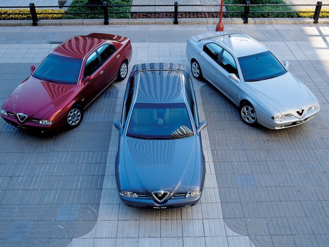 Alfa Romeo 166 Foto 39