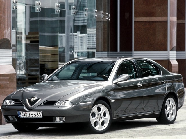 Alfa Romeo 166 Foto 42