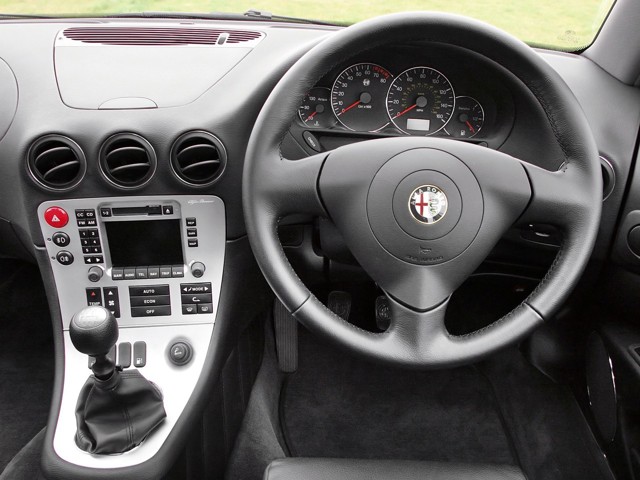 Alfa Romeo 166 photo 57