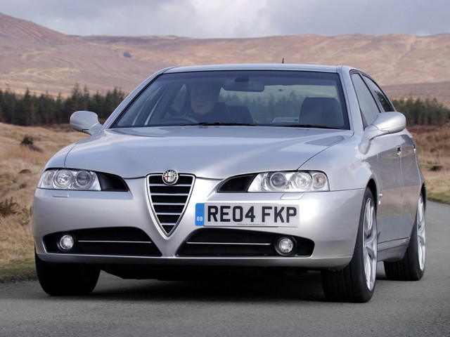 Alfa Romeo 166 photo 10