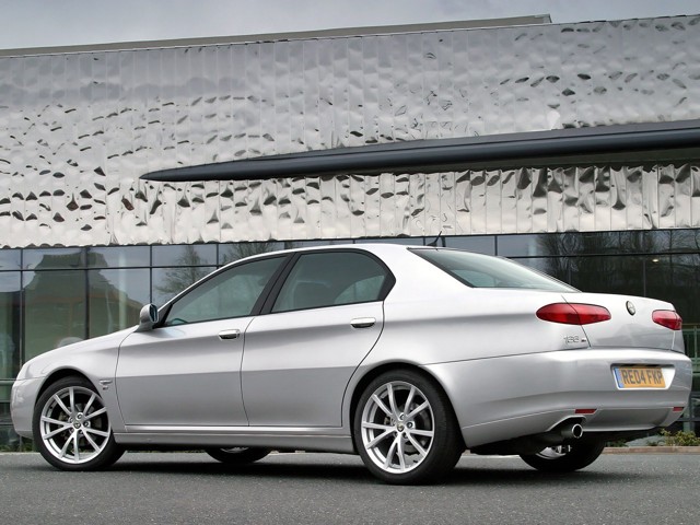 Alfa Romeo 166 photo 15