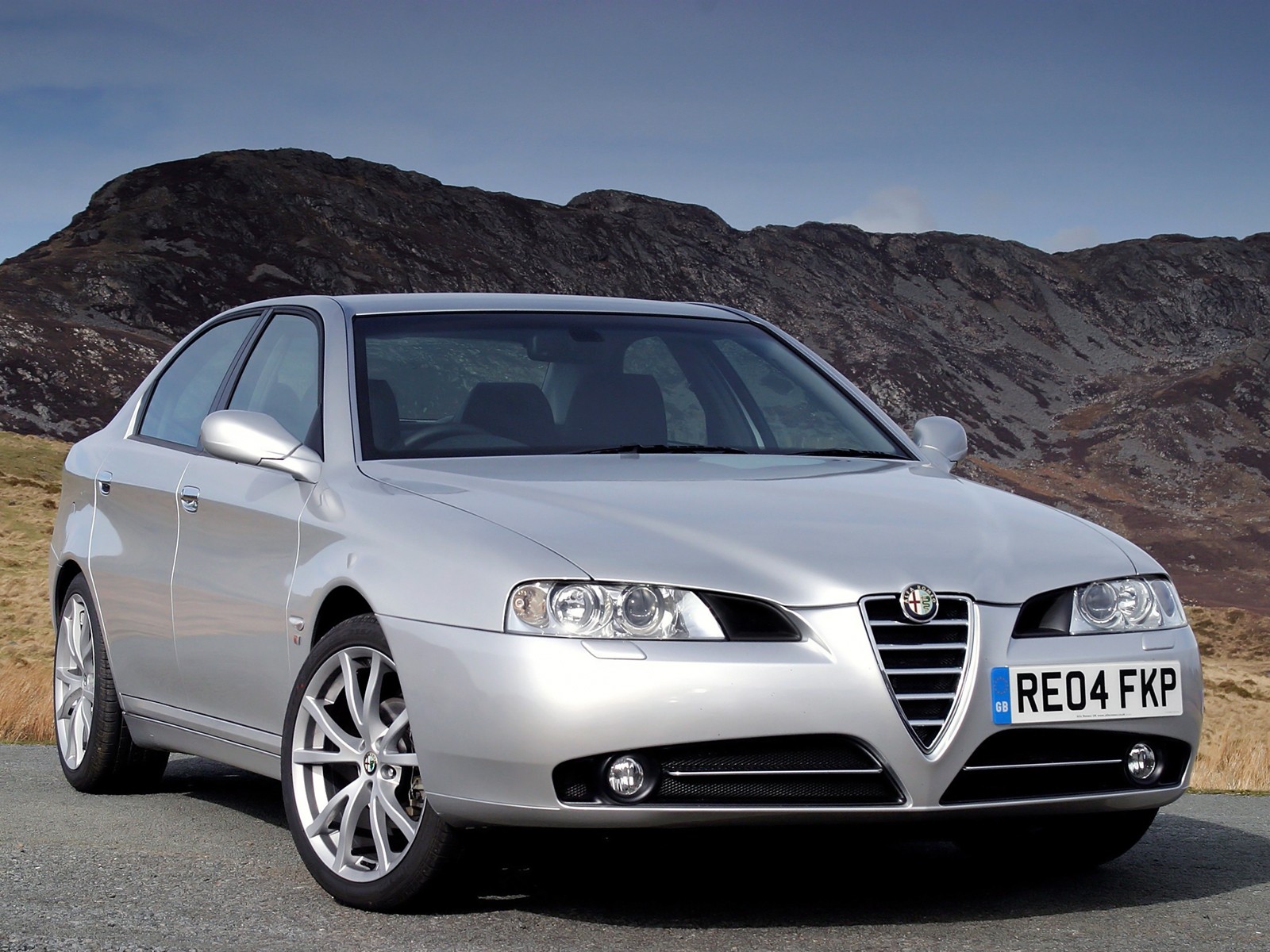 Alfa Romeo 166 photo 23