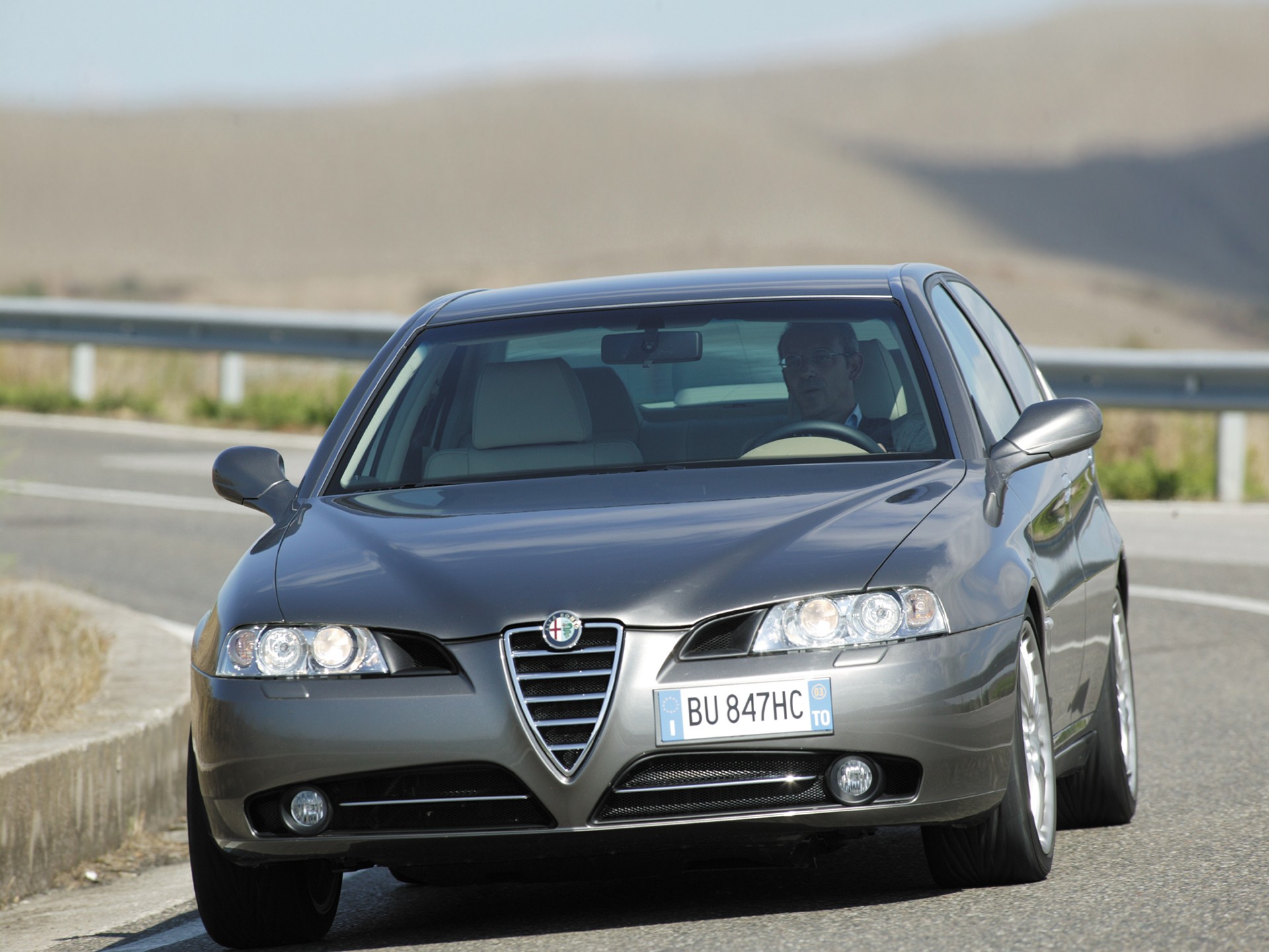 Alfa Romeo 166 photo 33