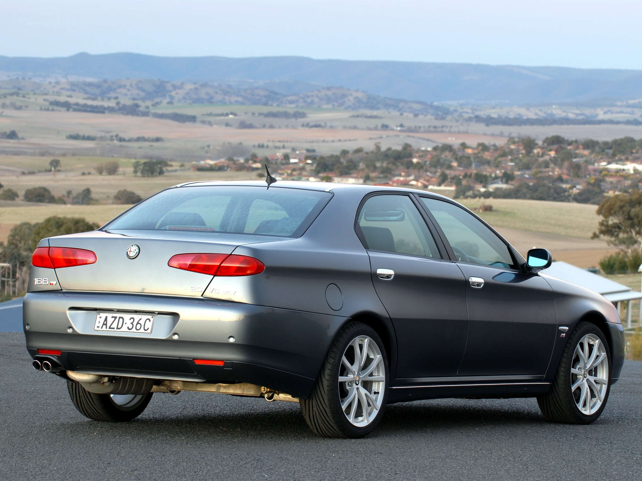 Alfa Romeo 166 photo 41