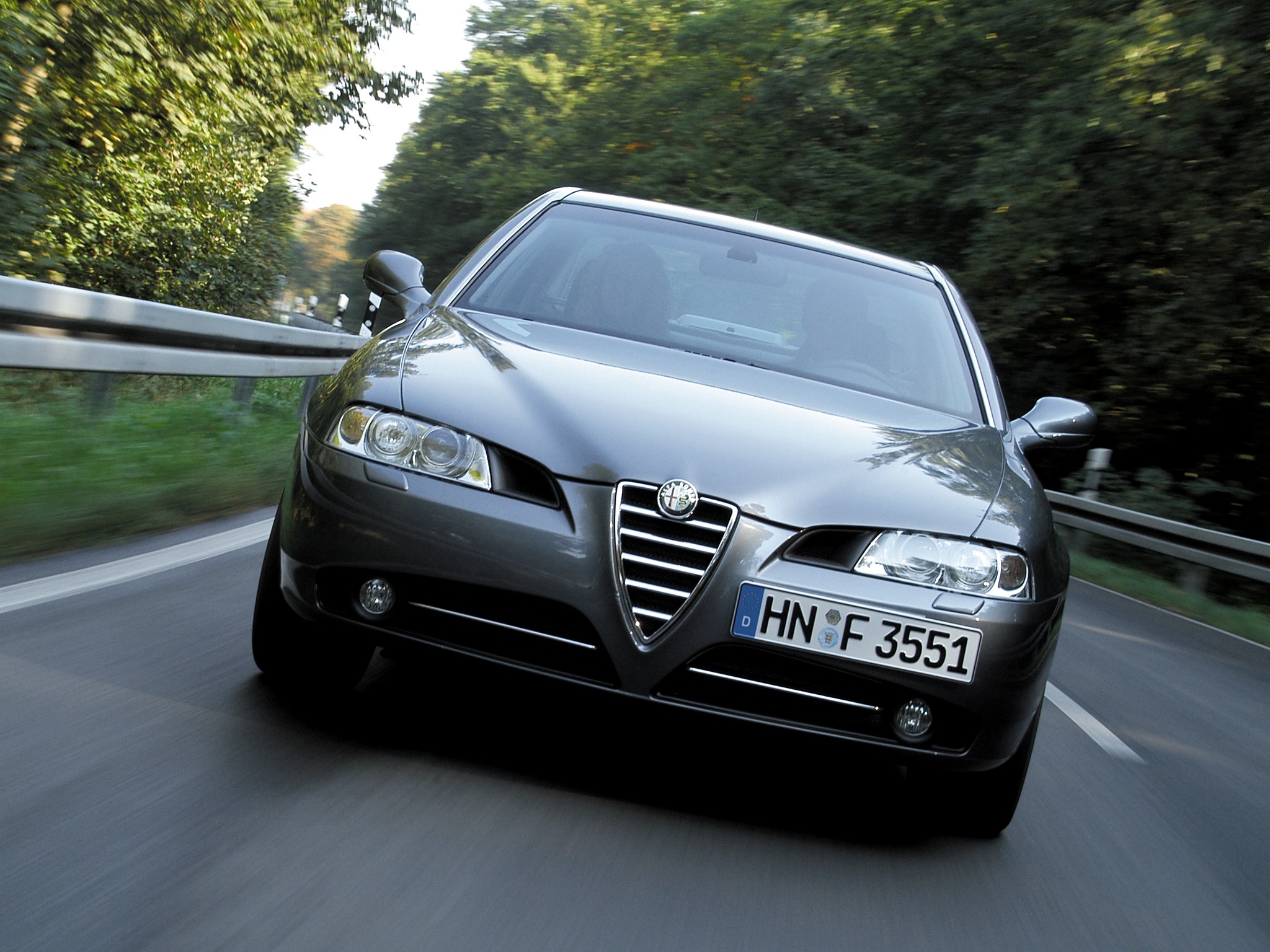 Alfa Romeo 166 photo 47