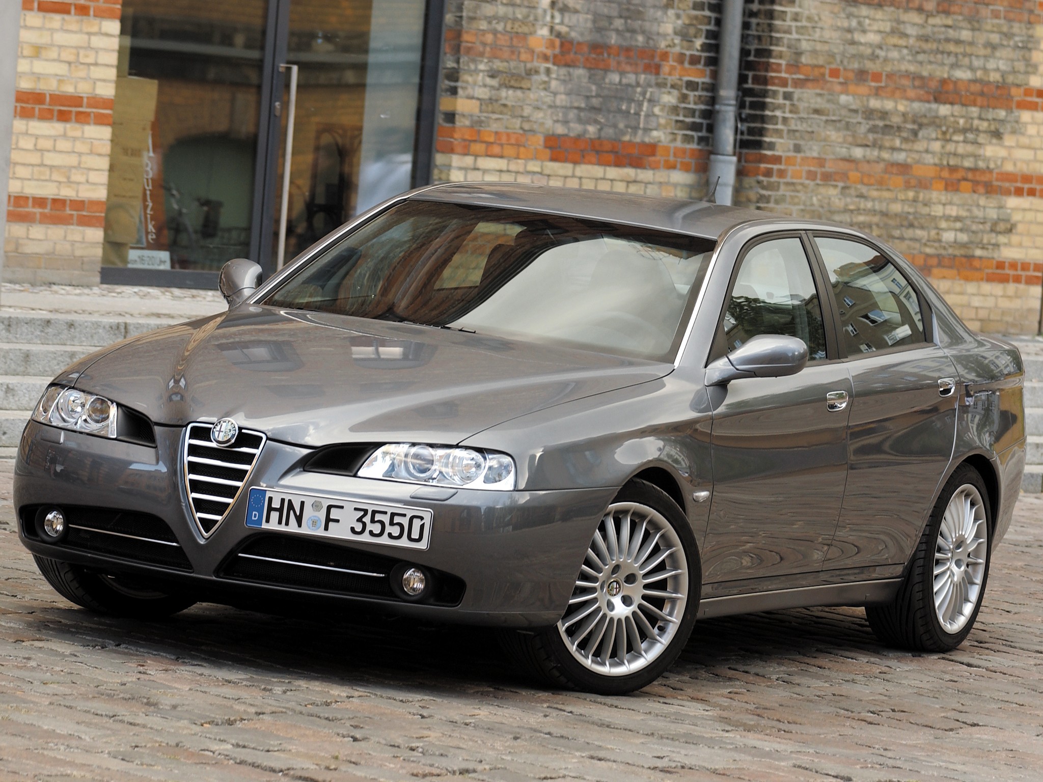 Alfa Romeo 166 photo 52