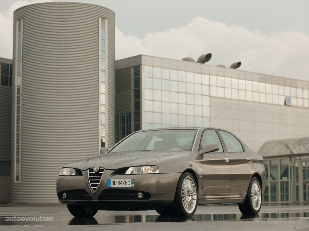 Alfa Romeo 166 photo 6