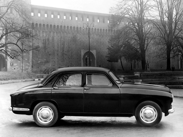 Alfa Romeo 1900 photo 19